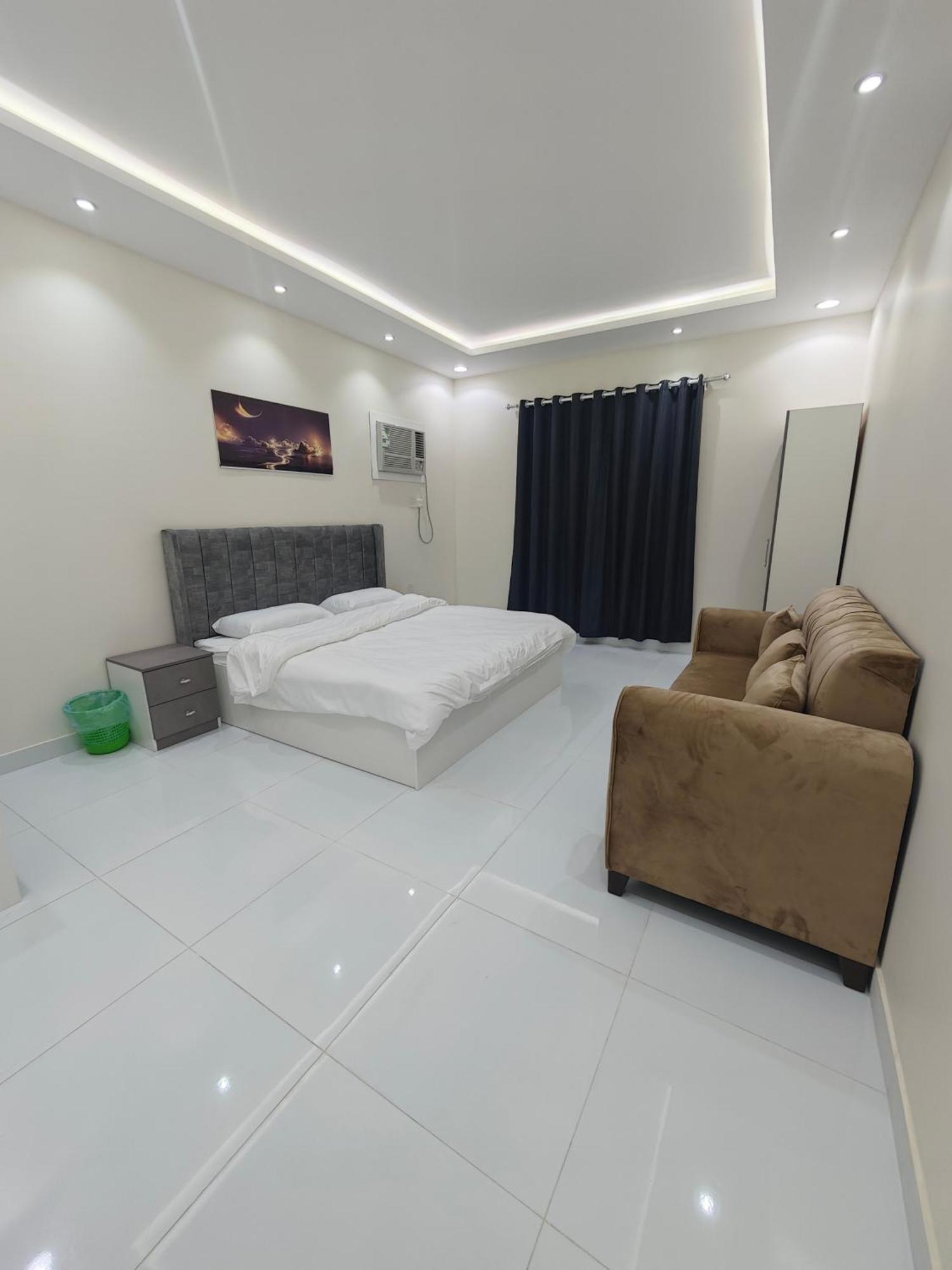 Yaqoot Al Madina Suites Al Awali Buitenkant foto